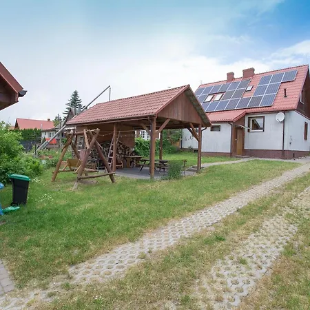 Happy Bison - A 5 Bedroom House With A Garden Bialowieza Exterior photo